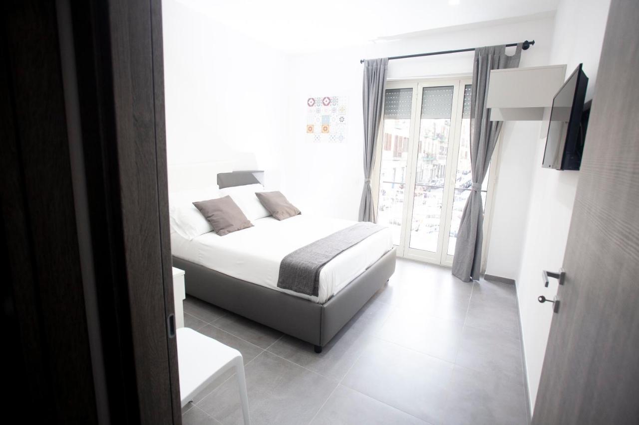 Amazing Napoli Bed and Breakfast Exteriör bild